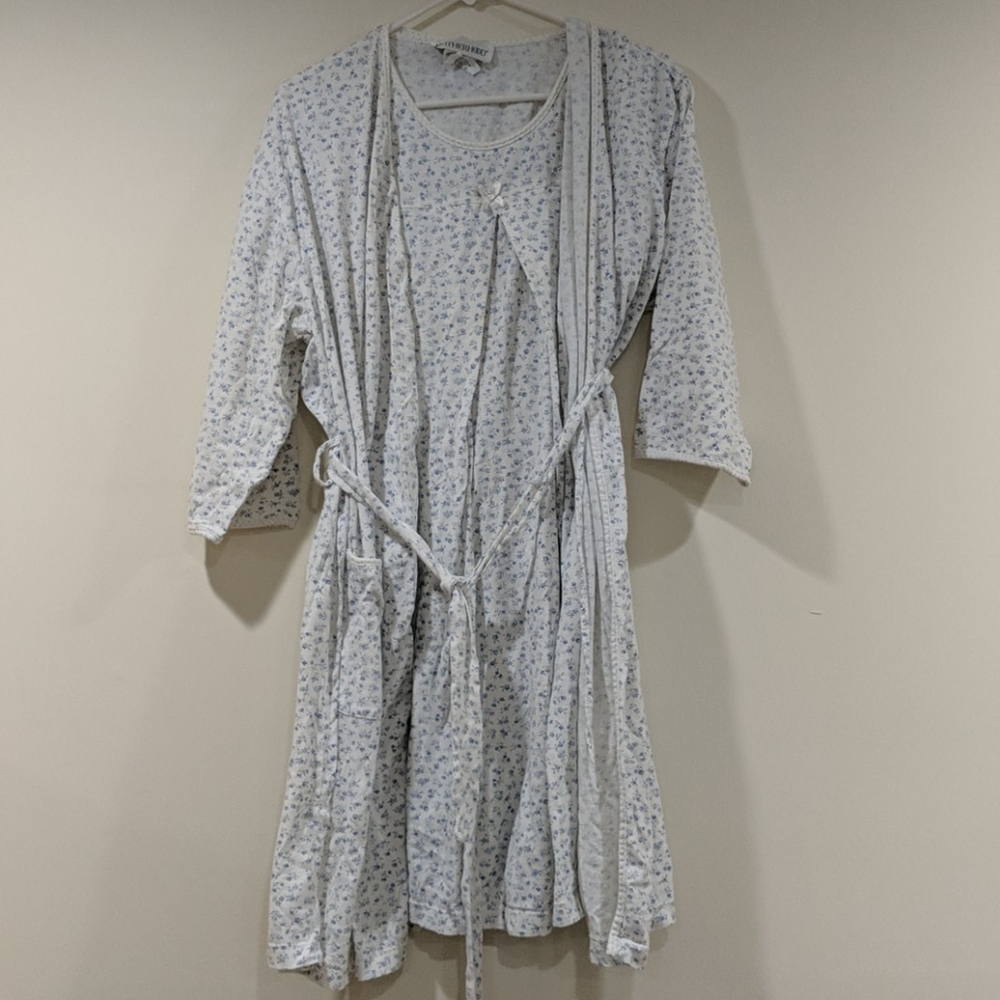 Maternity (and breastfeeding) Pajama and Robe set